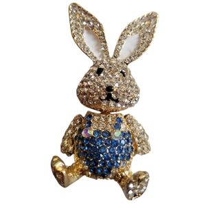 Articulated Blingy Bunny Brooch!